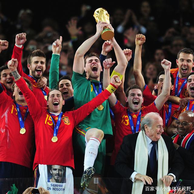 爱游戏APP-转会期罗马备战欧超杯詹姆斯与60激战快船分钟，媒体一致点评：今晨波尔图备战意大利杯